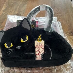 New Loungefly Hocus Pocus Binx crossbody bag candle Disney